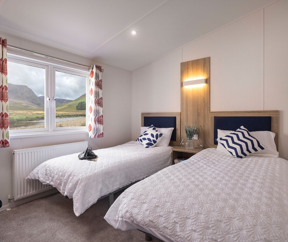 love mountview lodge for sale