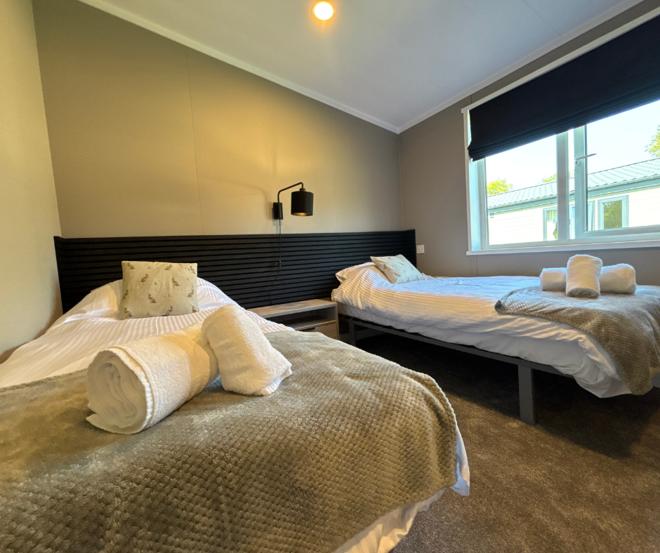 3 bedroom lodge for sale