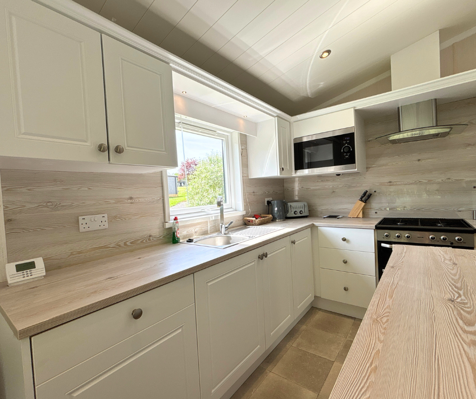 swift edmonton lodge for sale